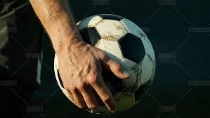 国家队互呛，他已成皇马边缘人？