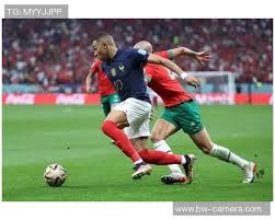 官方：武汉三镇后卫肖开提江租借加盟南京城市