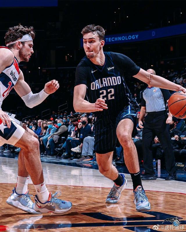 赛季中期就 赛季中期就